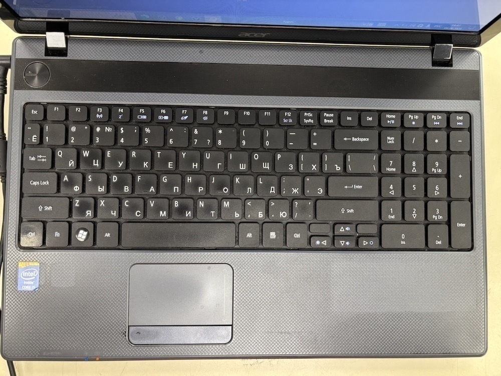 Ноутбук Acer Aspire 5733; Core i5-460M, Intel UHD Graphics, 8 Гб, Нет, 500 Гб
