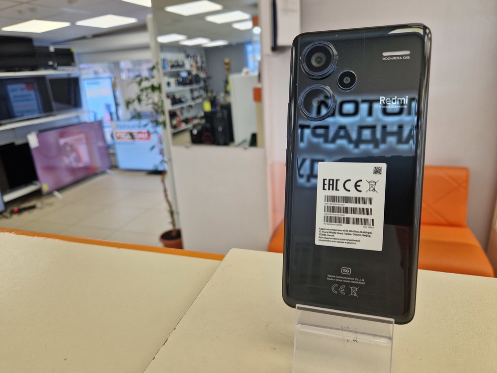 Смартфон Xiaomi Redmi Note 13 Pro+ 8/256