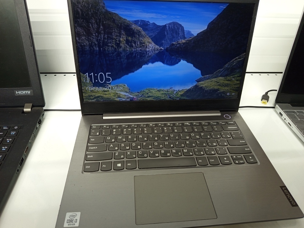 Ноутбук Lenovo; Core i3-1005G1, Intel UHD Graphics, 8 Гб, 250 Гб, Нет