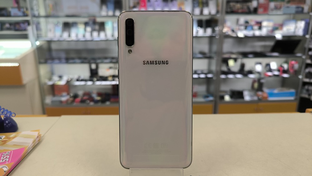 Смартфон Samsung Galaxy A50 4/64