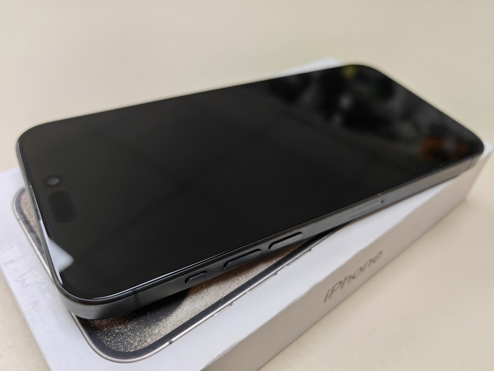 Смартфон Apple iPhone 15 Pro Max 256Gb