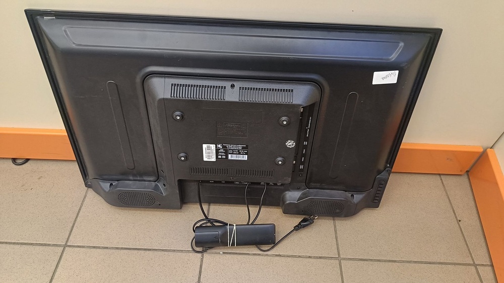 LED Телевизор HI VHIX-32H181MSY