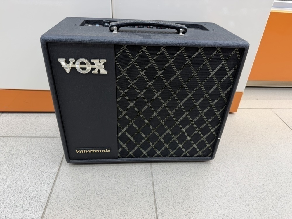 Комбоусилитель для гитар VOX VT40X