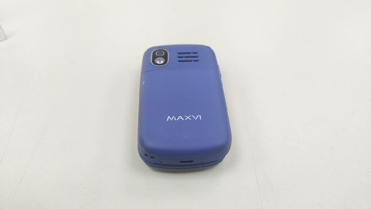 Смартфон Maxvi M6