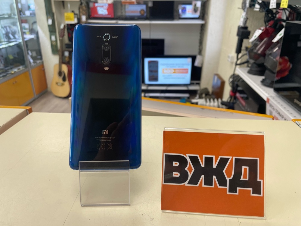 Смартфон Xiaomi Mi 9T 4/64