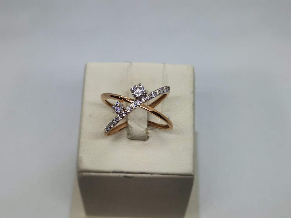 КОЛЬЦО С КАМНЯМИ (Au 585)