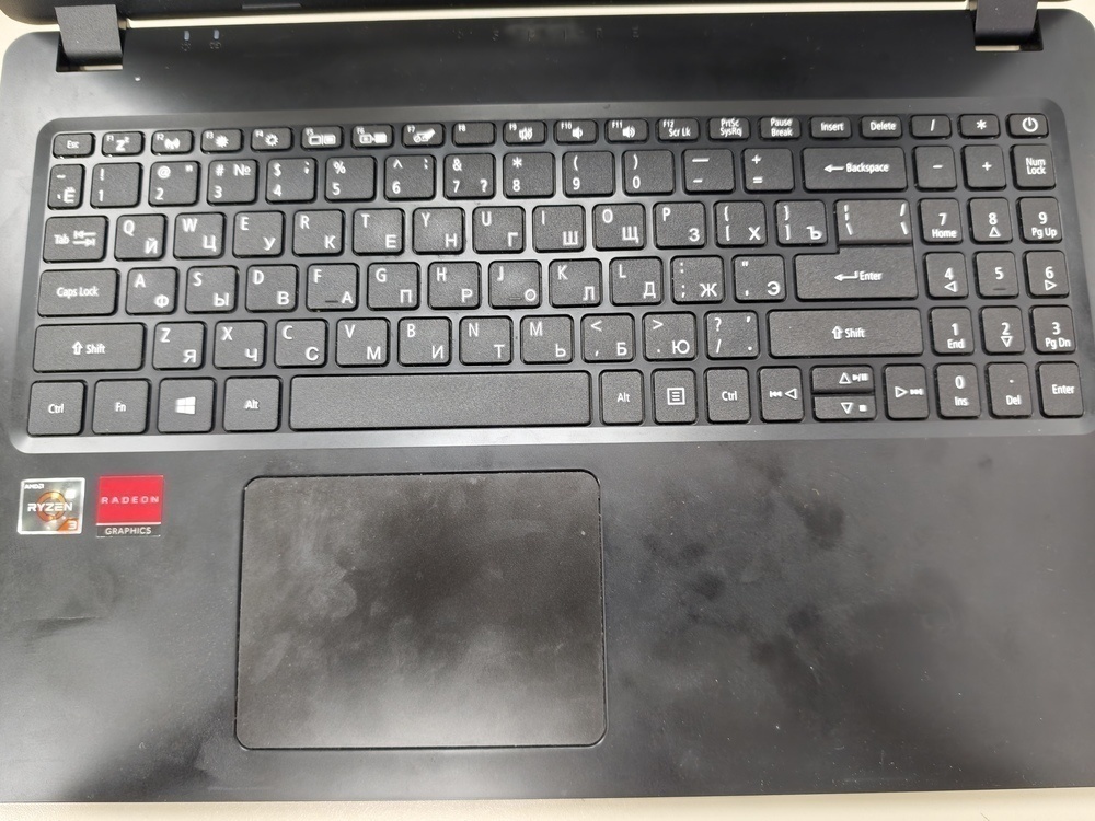 Ноутбук Acer; Ryzen 3 3200U, Radeon 540X Mobile, 6 Гб, 256 Гб, Нет