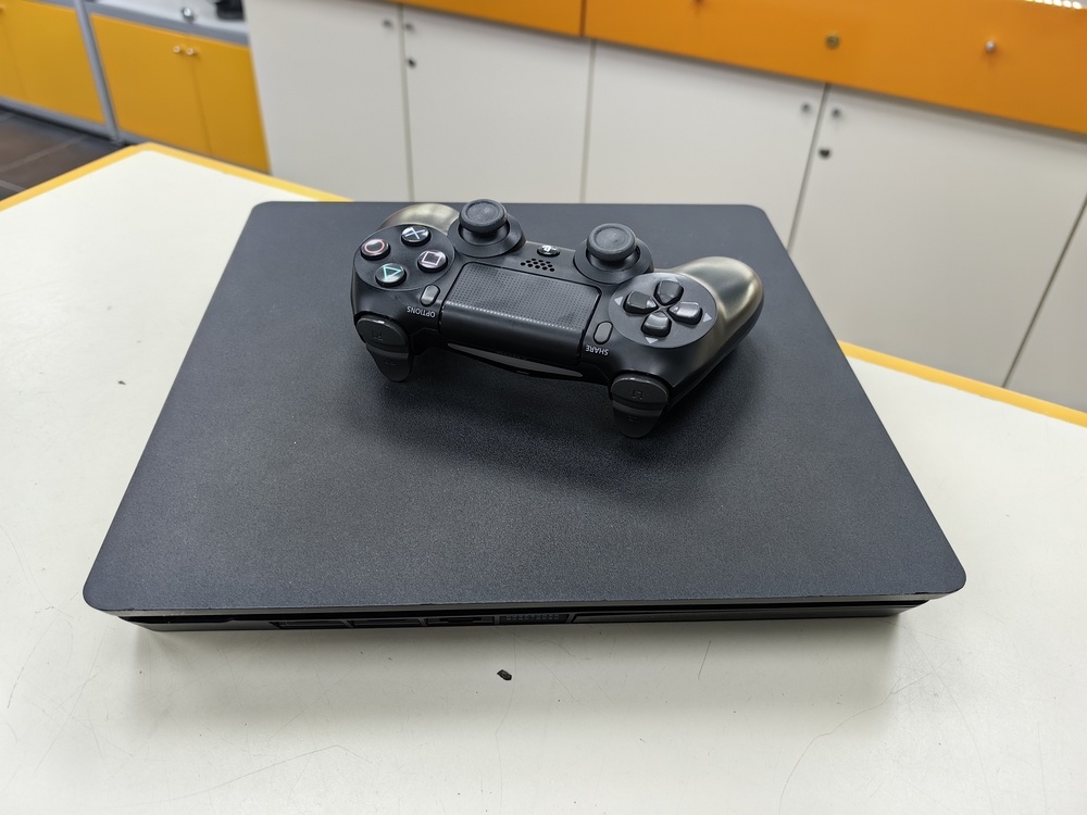 Игровая приставка PlayStation 4 Slim 1Tb