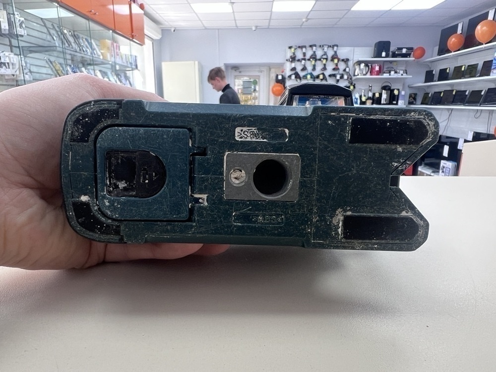 Нивелир Bosch GLL 3-80 PROFESSIONAL