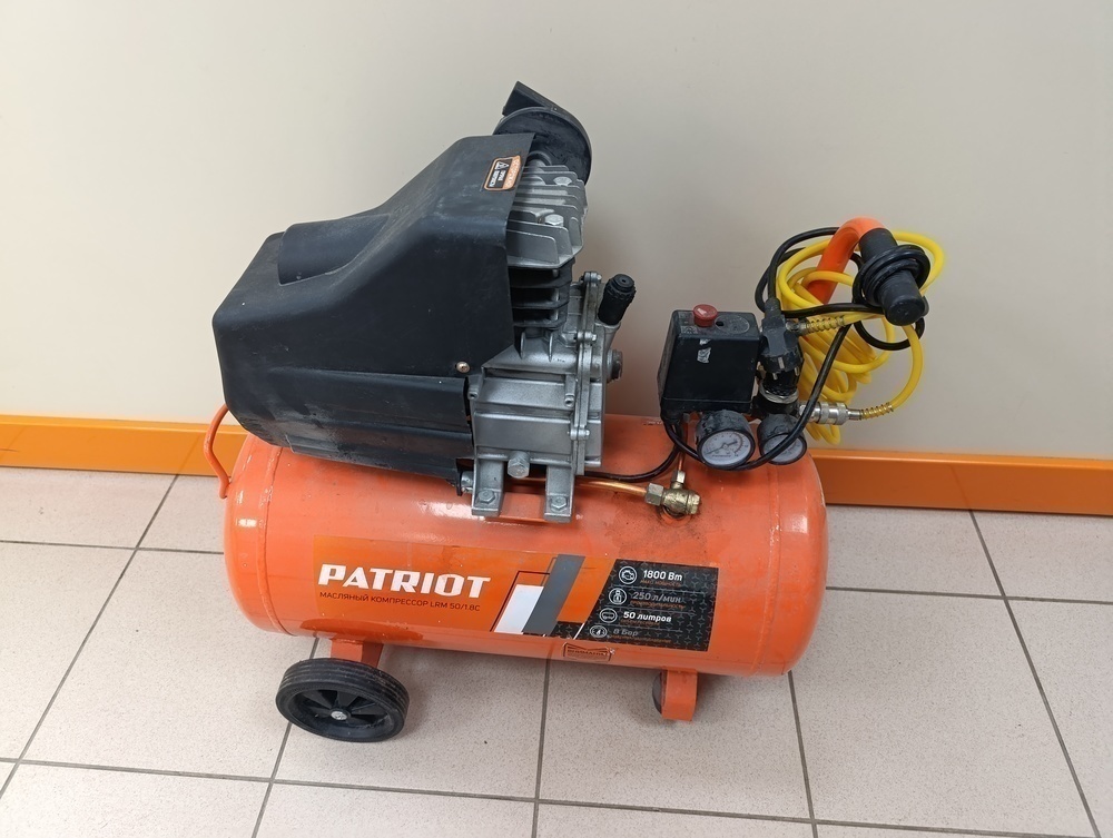 Компрессор Patriot LRM 50/1.8C