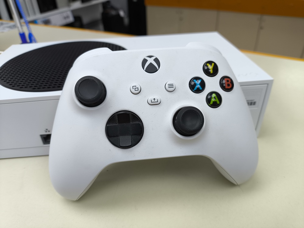 Игровая приставка Xbox Series S 512Gb SSD