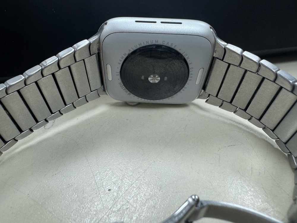 Смарт-часы Apple Watch SE 2022 44mm
