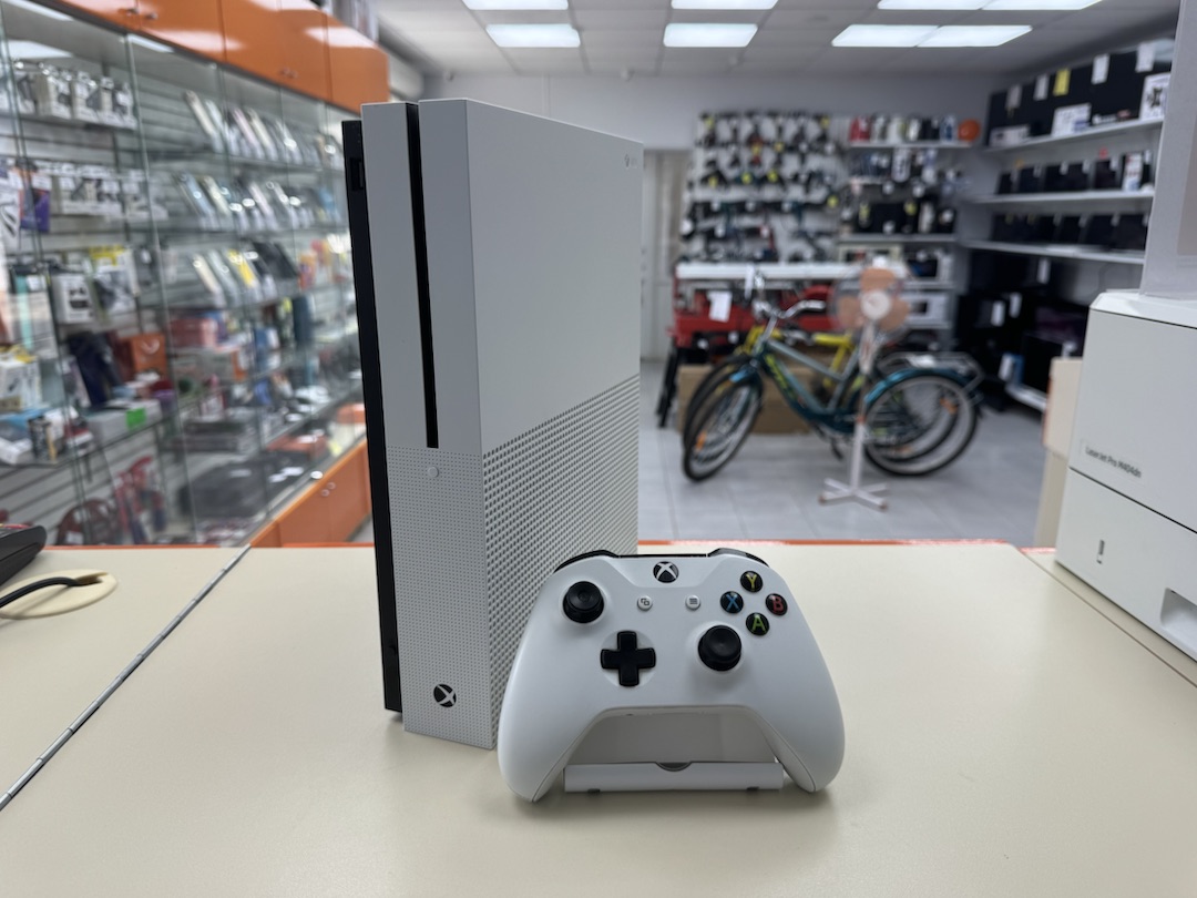 Игровая приставка Xbox One S 500Gb