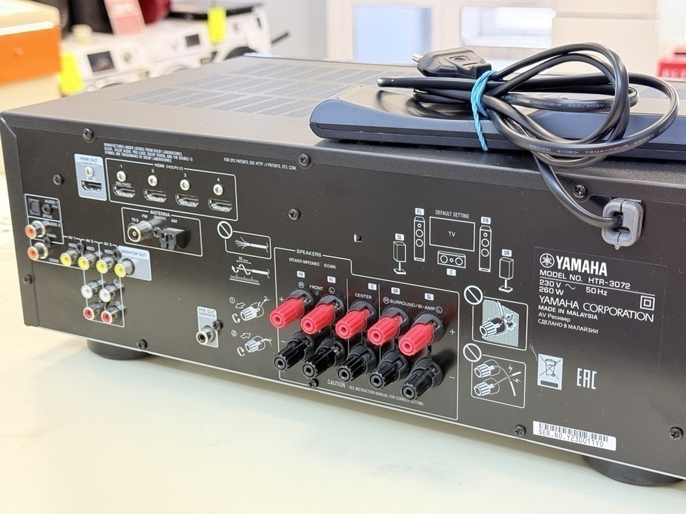 Ресивер Yamaha HTR-3072
