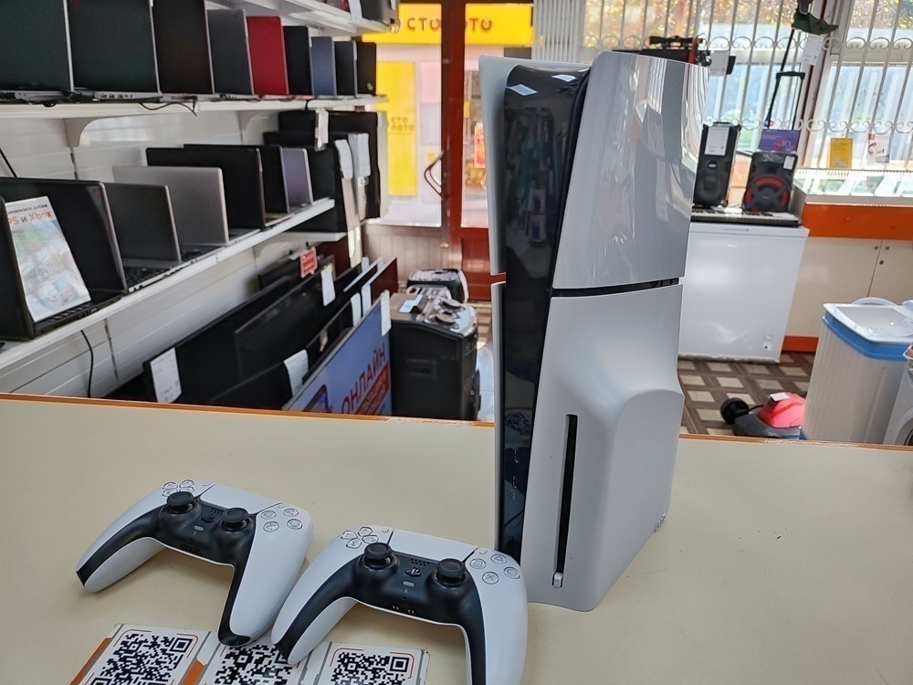 Игровая приставка PlayStation 5 Slim 1TB (С дисководом)