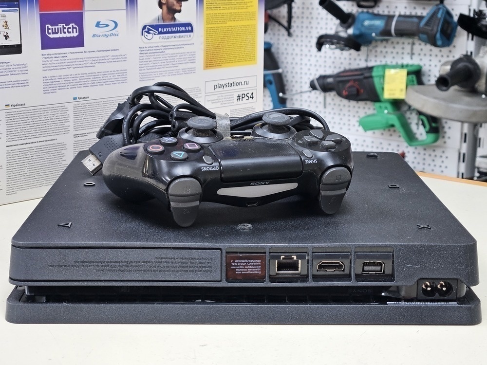 Игровая приставка PlayStation 4 Slim 500GB Игровая приставка PlayStation 4 Slim 500GB