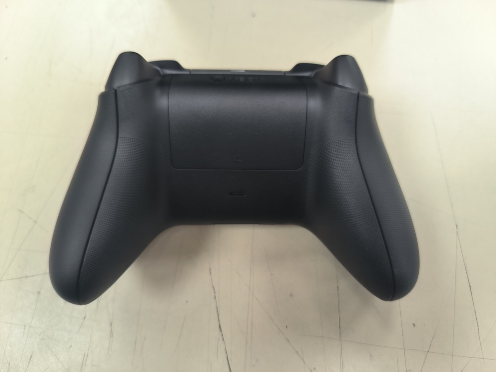 Игровая приставка Xbox Series X 1Tb