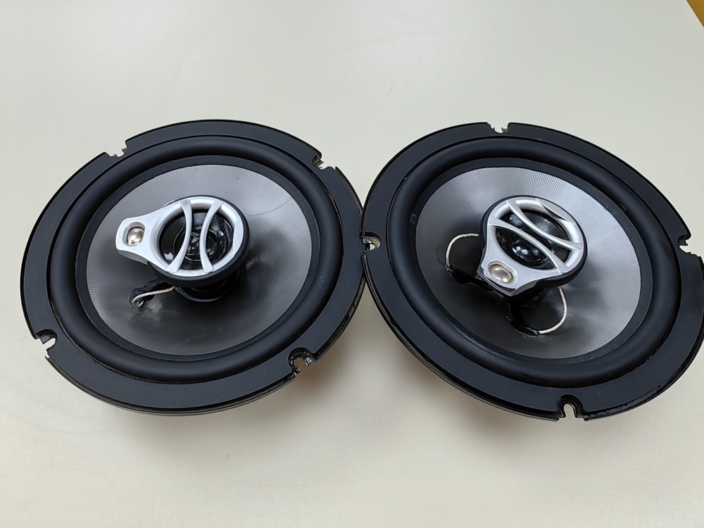 Автоакустика передняя AMP Beat 653