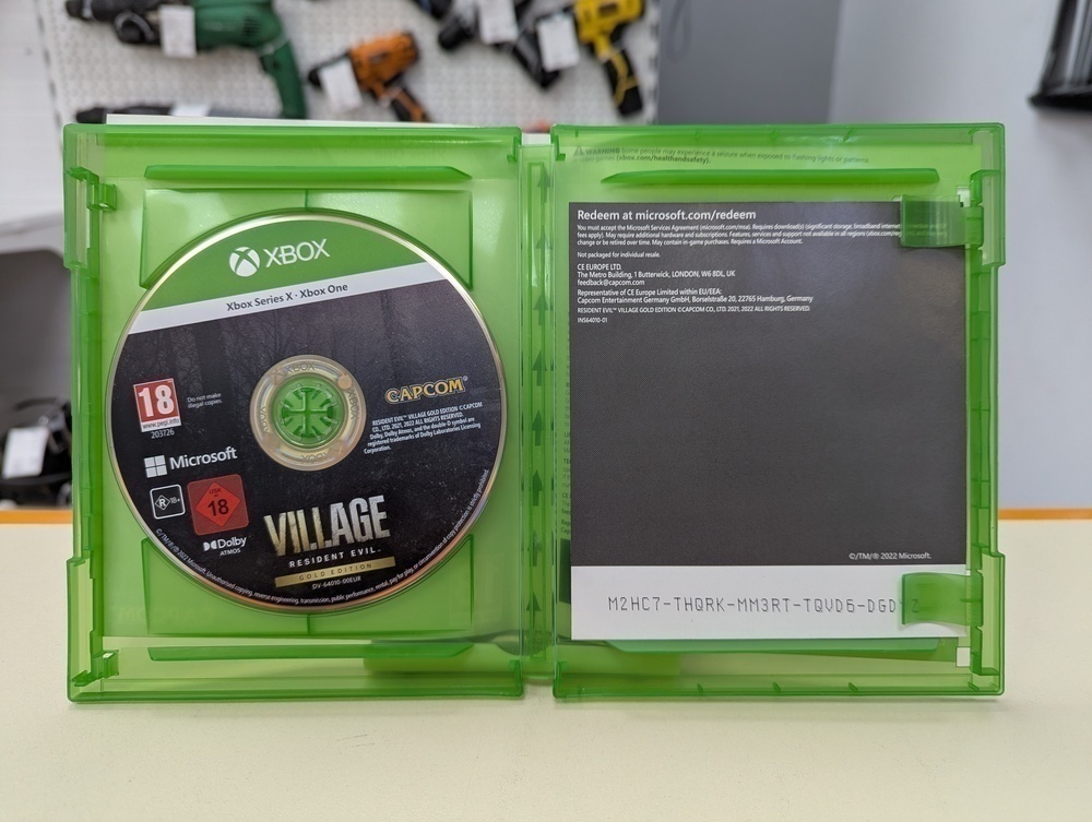 Игра  XBOX Resident Evil Vilage