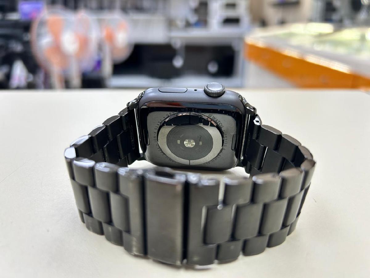 Смарт-часы Apple Watch Series 4 44 мм
