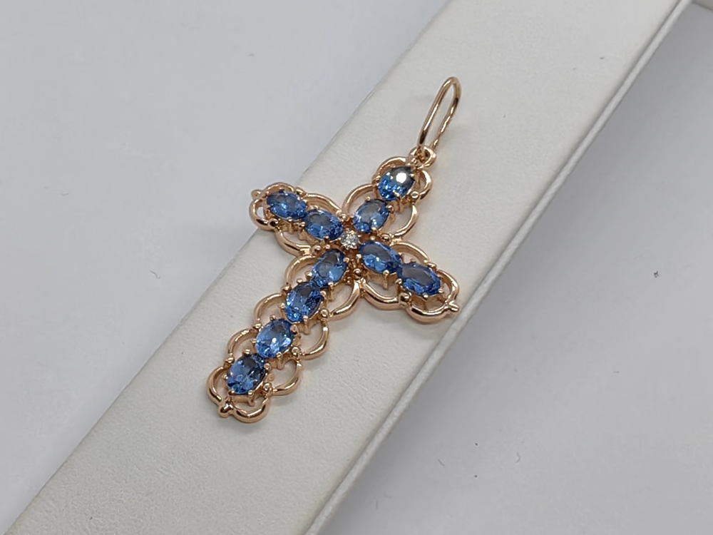 ПОДККИ585 ПОДВЕСКА КРЕСТ С КАМНЯМИ (Au 585)