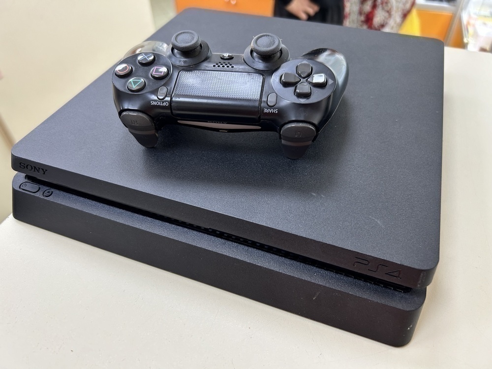 Игровая приставка PlayStation 4 Slim 1Tb