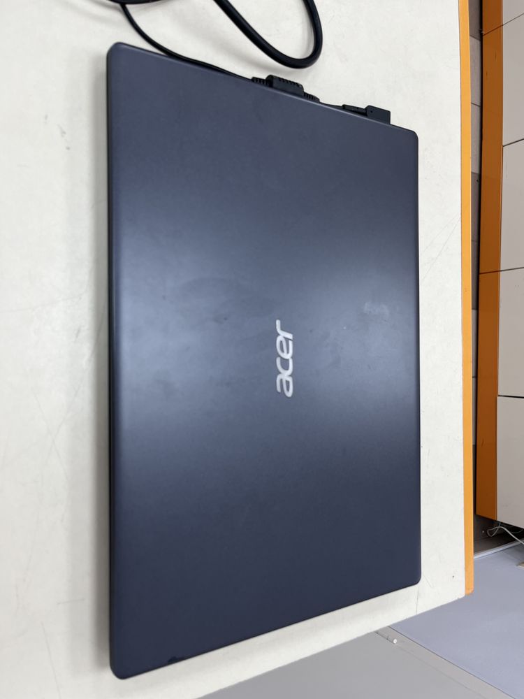 Ноутбук Acer A315-55KG; Core i3-7020U, GeForce MX130, 8 Гб, 256 Гб, Нет