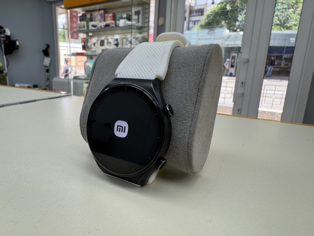 Смарт-часы Xiaomi Watch S1