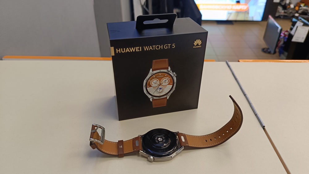 Смарт-часы Huawei Watch GT 5