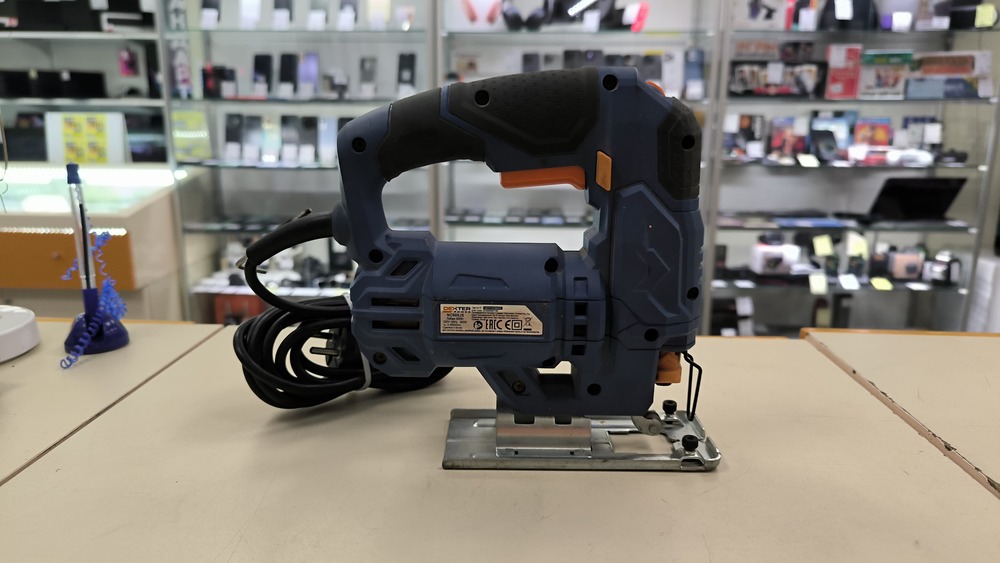 Лобзик Dexter NC 600JS