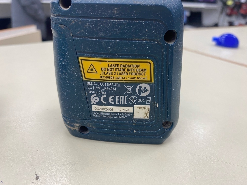 Нивелир Bosch GLL 2;