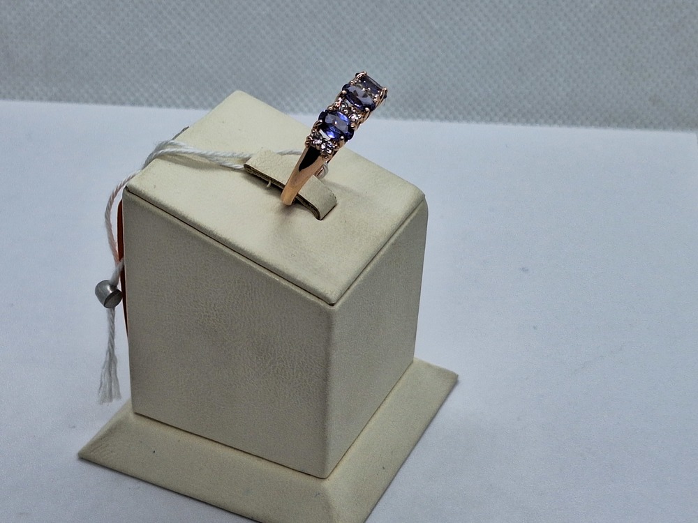 КОЛКМИ585 КОЛЬЦО С КАМНЯМИ (Au 585)