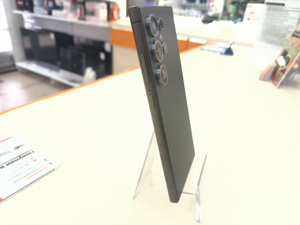 Смартфон Samsung Galaxy S24 Ultra 12/256