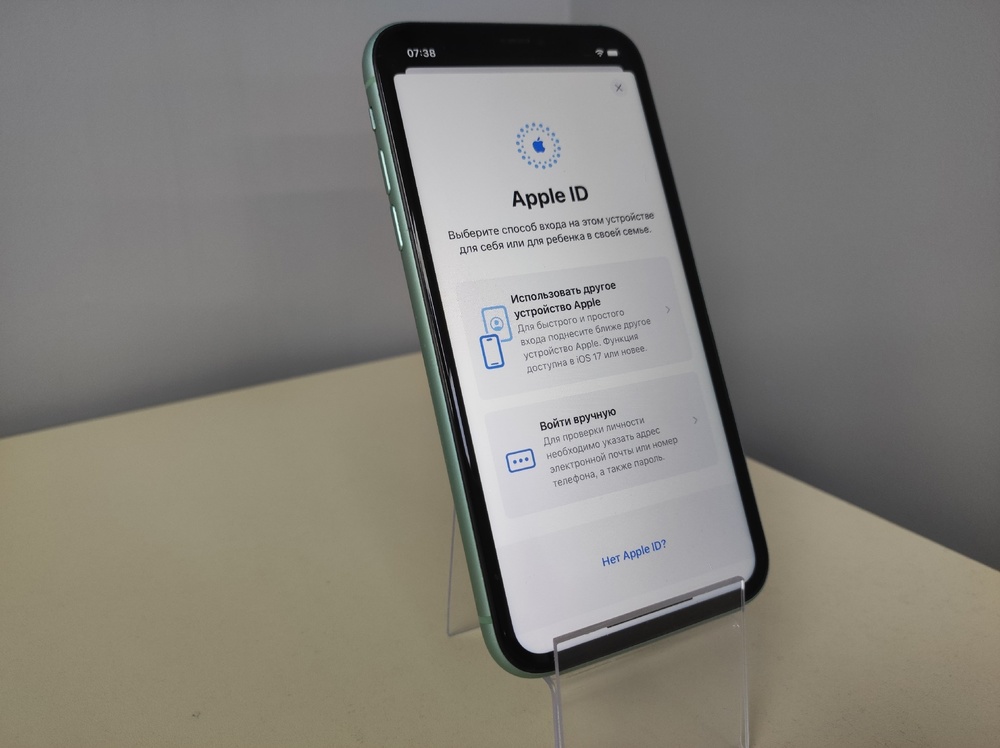 Смартфон Apple iPhone 11 64Gb