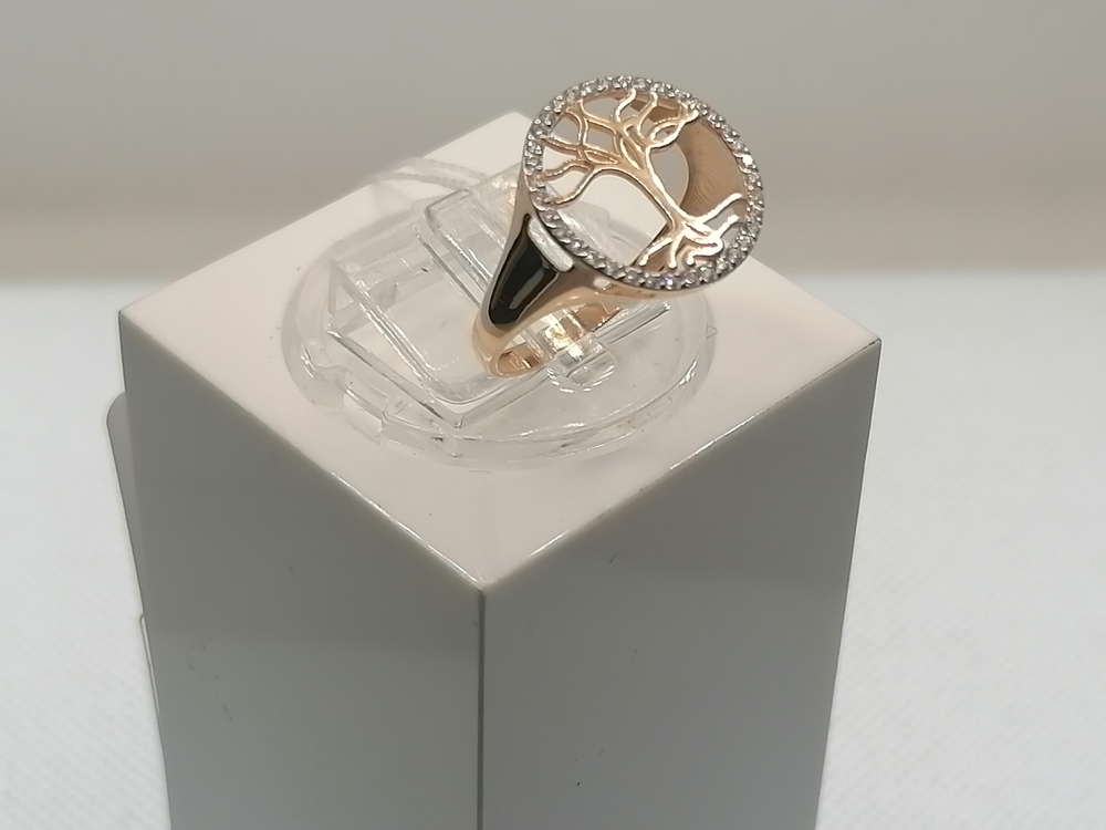 КОЛЬЦО С КАМНЯМИ (Au 585)