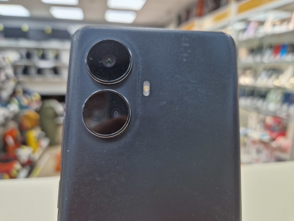 Смартфон Realme 10 Pro+ 8/128