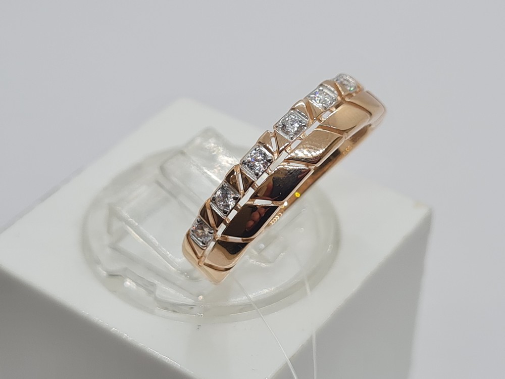 КОЛЬЦО С КАМНЯМИ (Au 585)