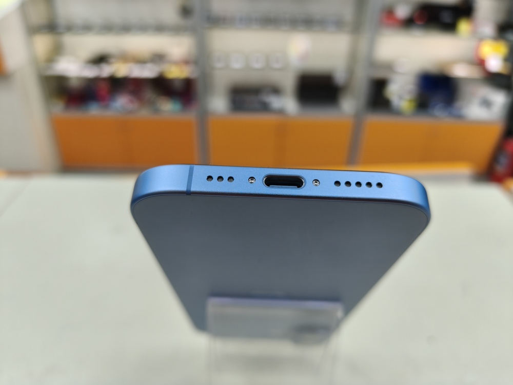 Смартфон Apple Iphone 17 256Gb eSim