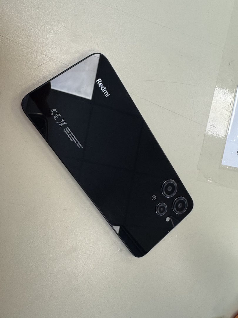 Смартфон Xiaomi Redmi 12 8/256