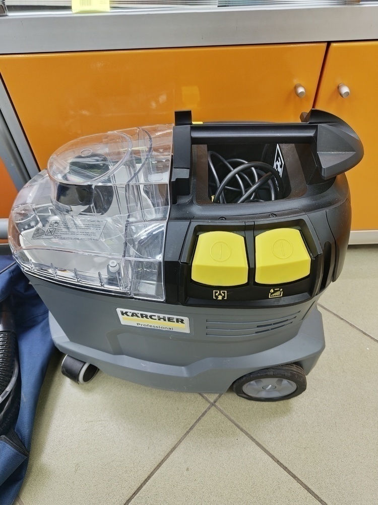 Пылесос Karcher Puzzi 8/1