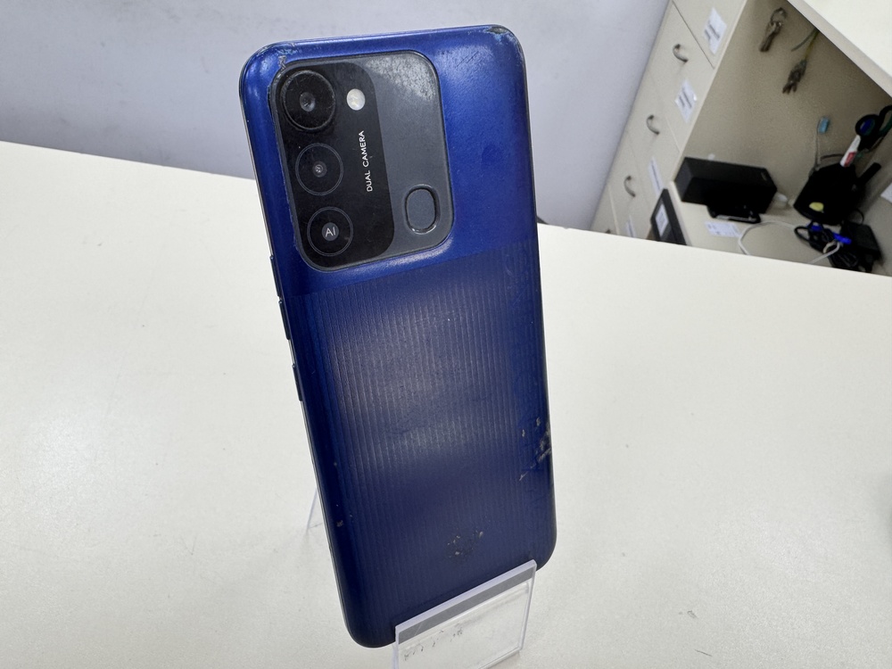 Смартфон Tecno Spark GO 2022 2/32