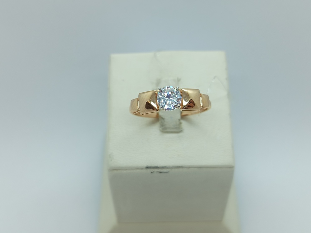 КОЛЬЦО С КАМНЯМИ (Au 585)