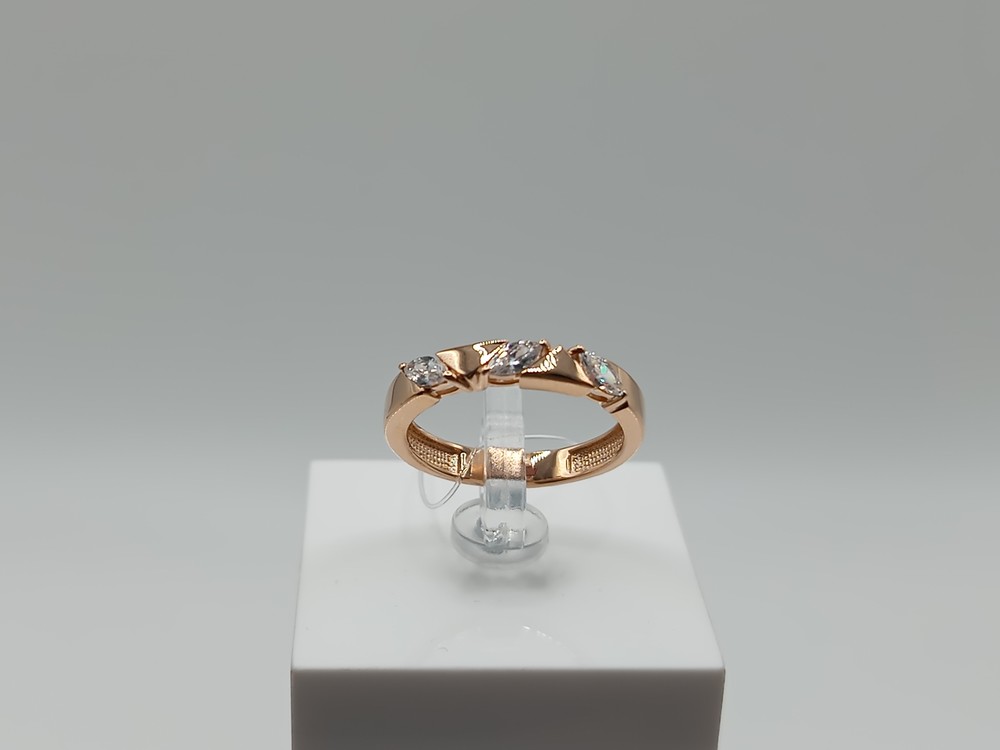 КОЛЬЦО С КАМНЯМИ (Au 585)