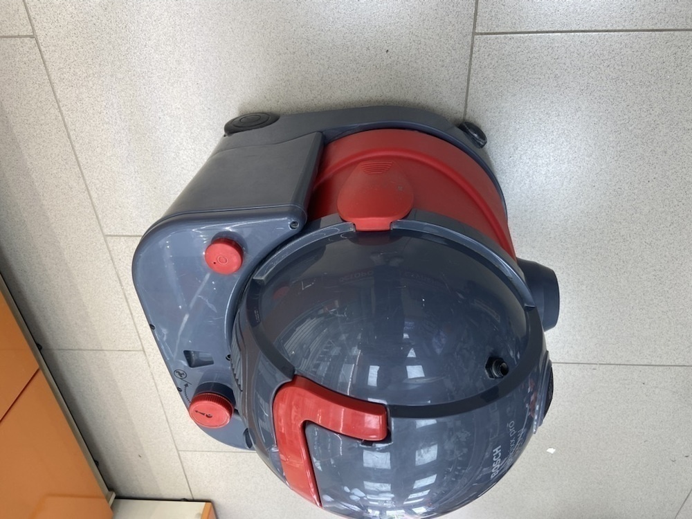 Пылесос Bosch Amphibix Pro