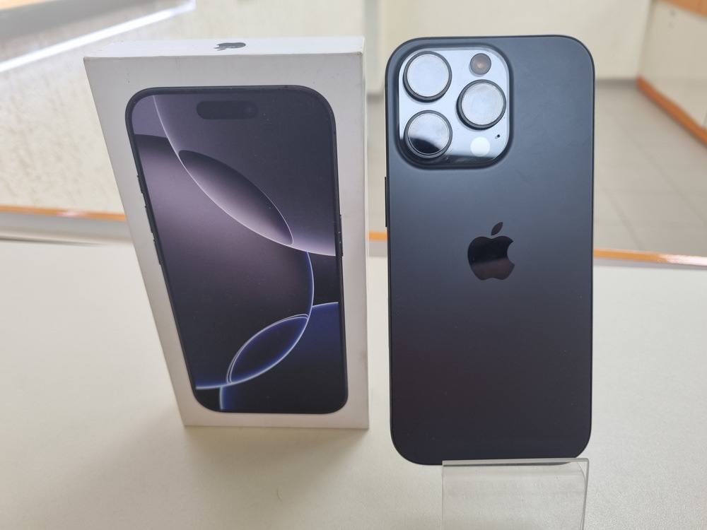 Смартфон Apple Iphone 16 Pro 256Gb