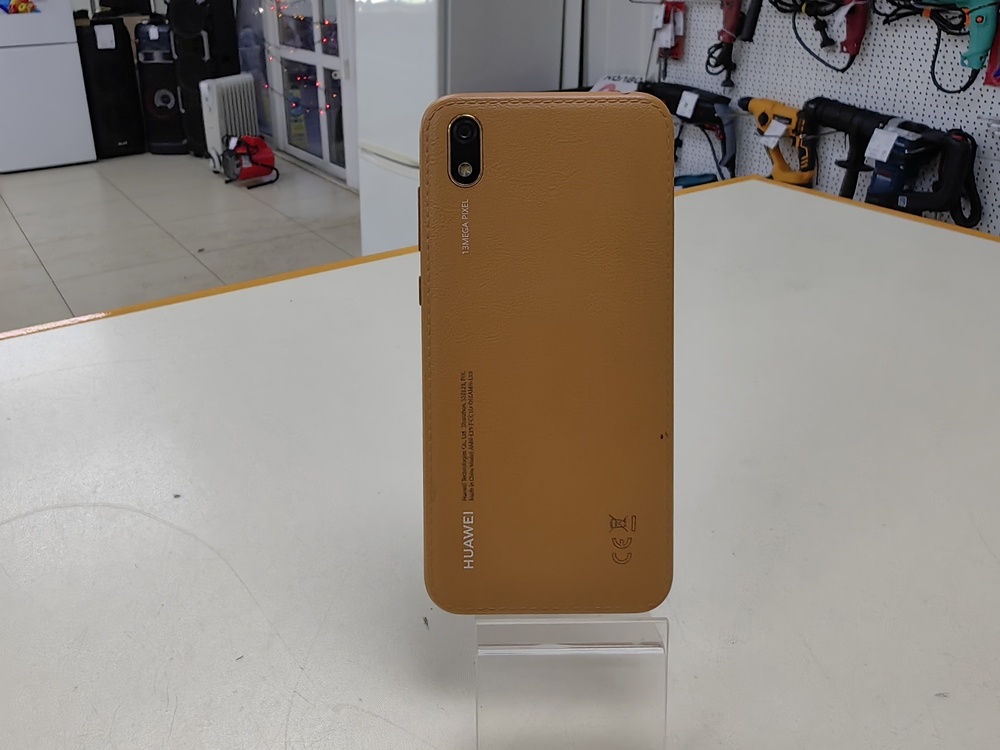 Смартфон Huawei Y5 (2019)