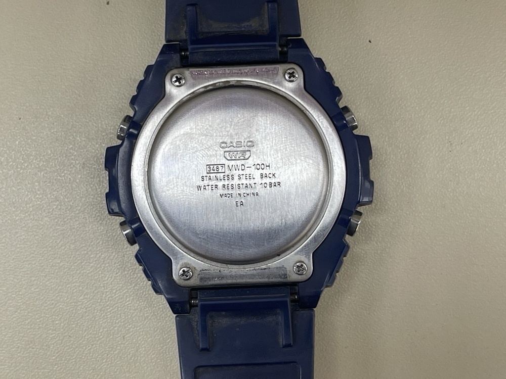 Часы наручные Casio W752