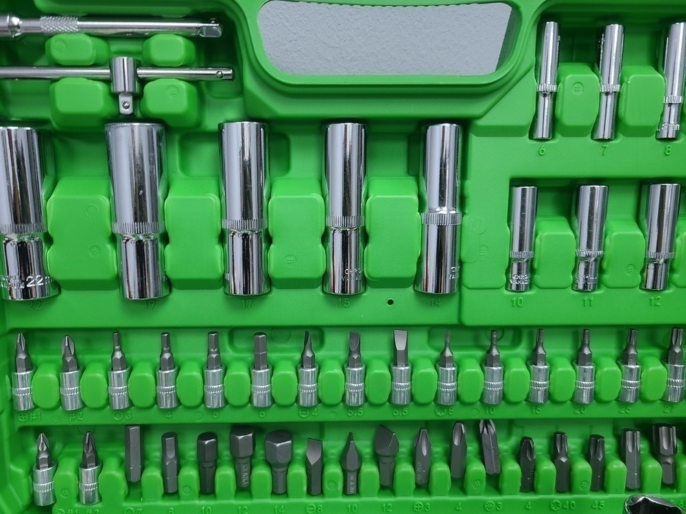 Набор инструментов Prioritet TS-108