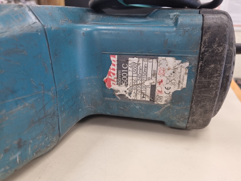 Отбойный молоток Makita HR5001C