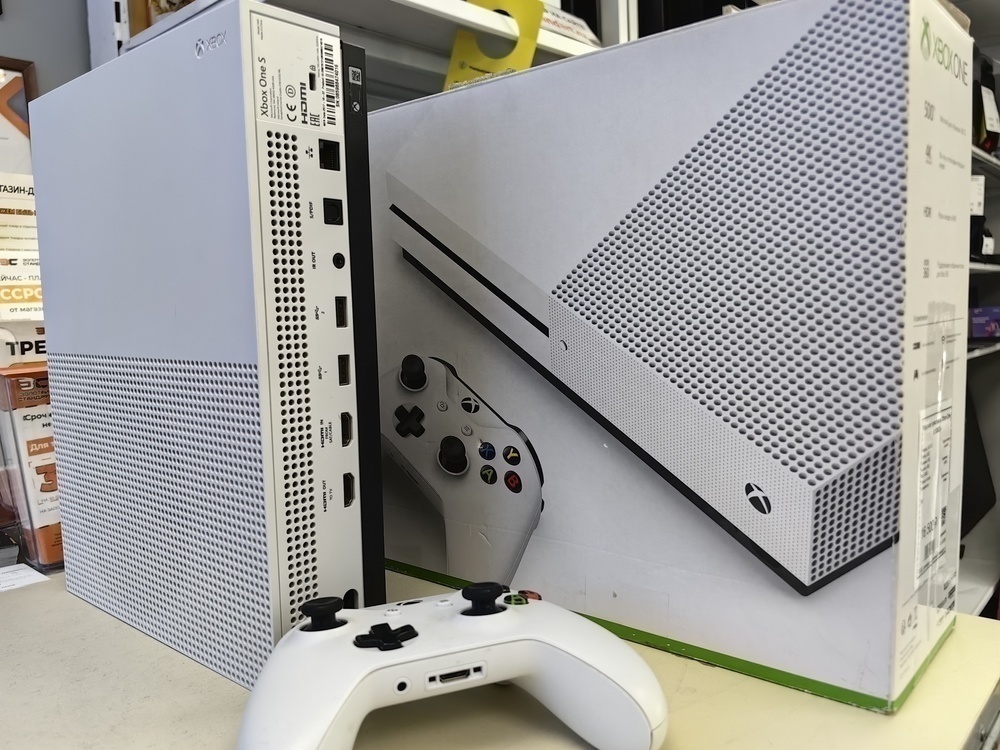 Игровая приставка Xbox One S 500Gb